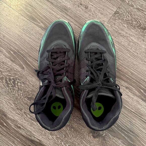 Nike Air Zoom G.T. Hustle 2 Victor Wembanyama Apple Green and Black - Picture 7 of 9